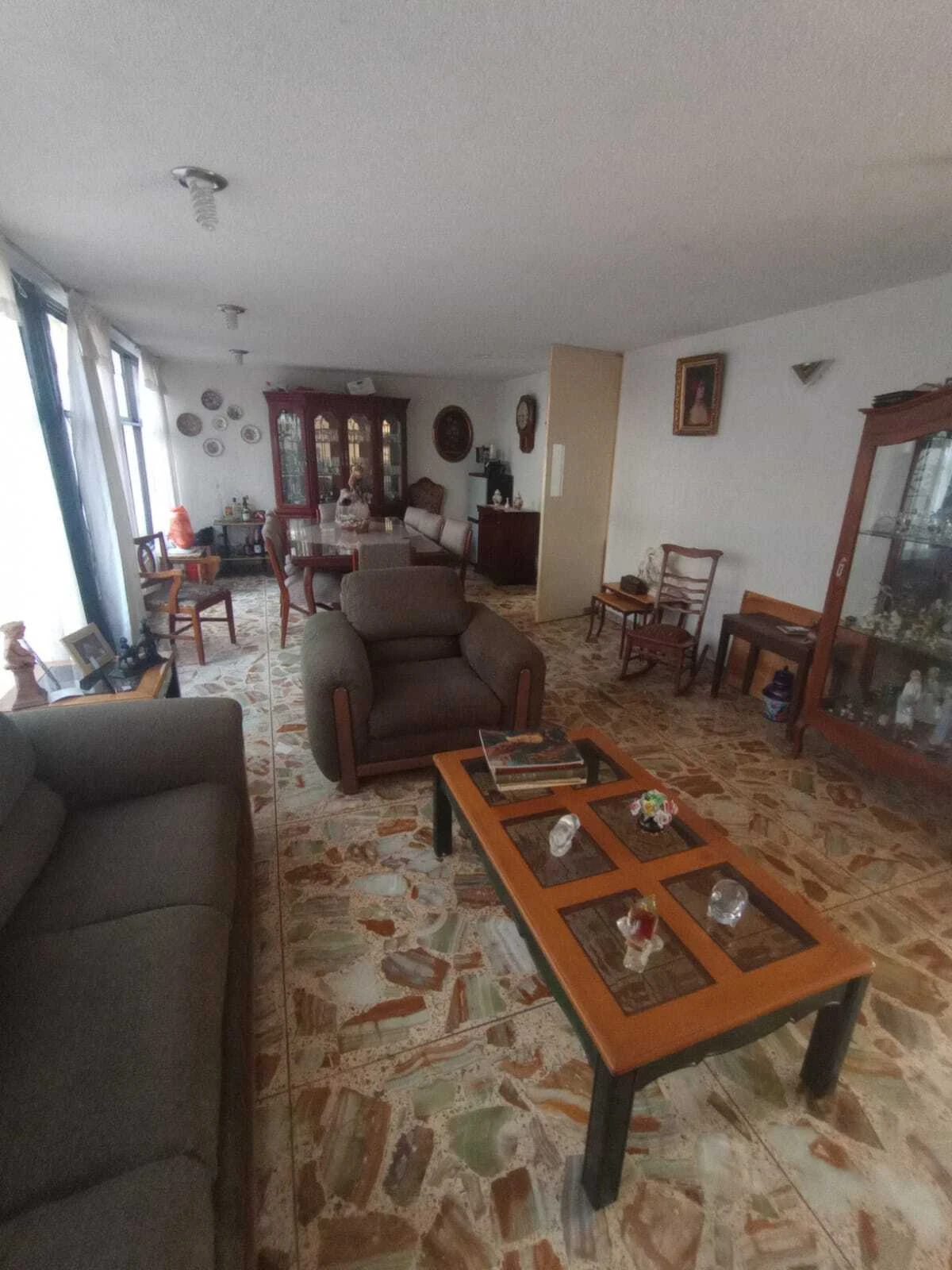 Townhouse for sale 216 m², 2 floors. PUNO, Ciudad de México. 