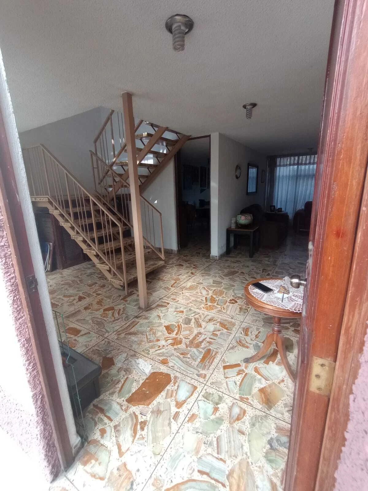 Townhouse for sale 216 m², 2 floors. PUNO, Ciudad de México. 